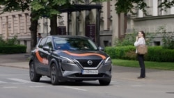 В Латвии хотят проверять водителей на алкоголь и наркотики перед поездками на каршеринговых машинах